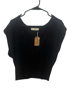 Natural Life Ava Black Sweater Vest Cropped Size XL